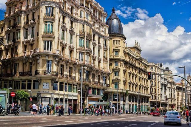 Apartamento Elegante Loft En Chueca Madrid Exterior foto
